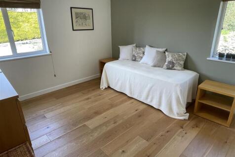 Bedroom 3.JPG