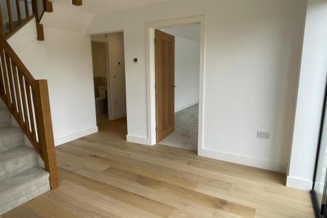 Entrance Hall.JPG