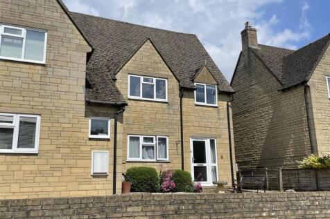 2 Perryfield Court.JPG