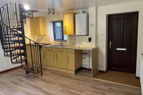 Kitchen area.jpg