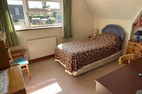 Bedroom 3.JPG