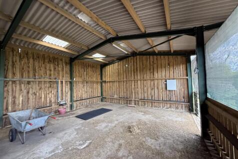 Barn interior.JPG