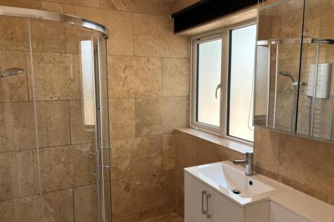 Shower Room.jpg