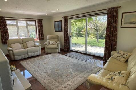 Sitting Room.jpg