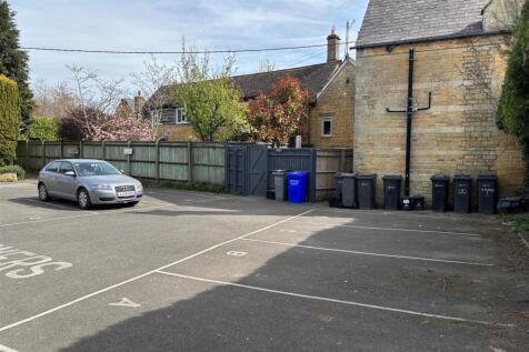 Parking.jpg