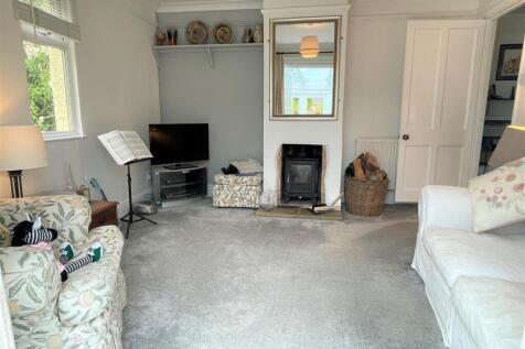 Sitting room.jpg