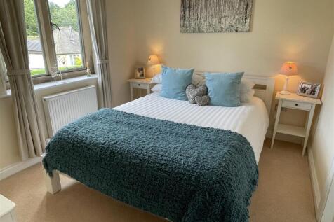 Bedroom 2.JPG