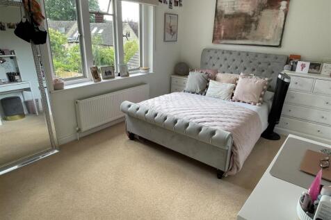 Bedroom 4.JPG