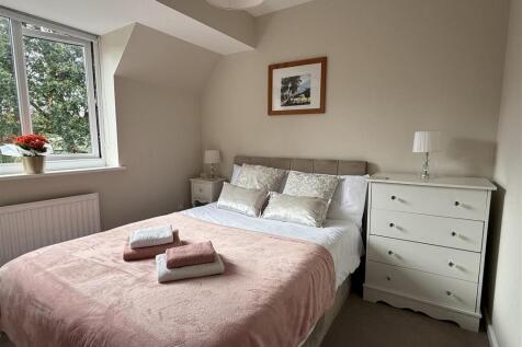 Bedroom 2.jpeg