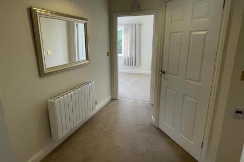 Entrance Hall.JPG