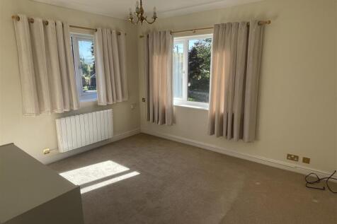Sitting Room.JPG