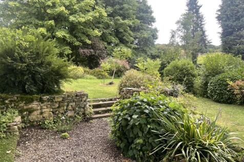 Garden 2.JPG