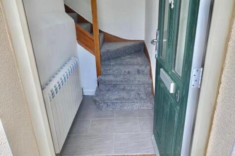 Entrance Hall Lobby