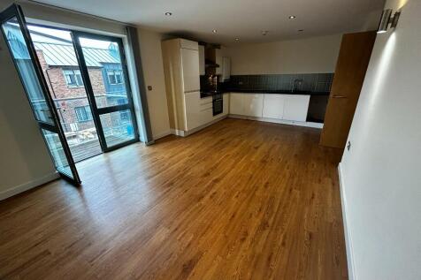 Kitchen/Living area