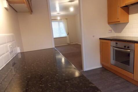 Kitchen to lounge