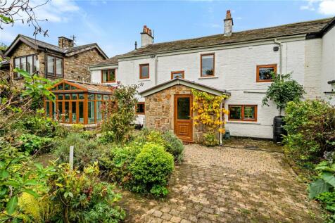 Rear Courtyard