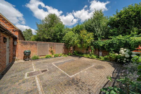 Property Image 28