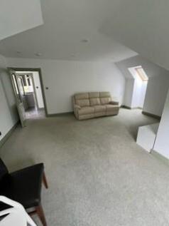 livingroom 2.jpg