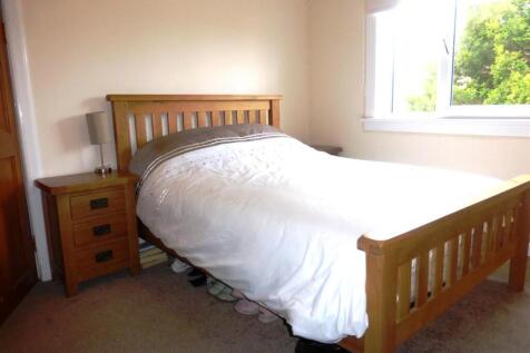 Bed 1.JPG