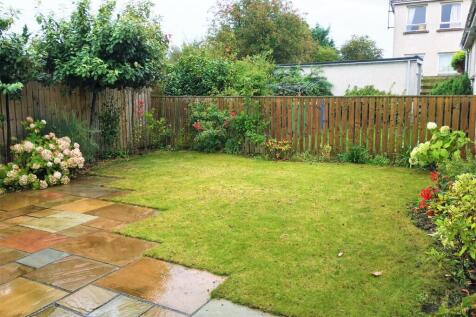 Garden rear.JPG