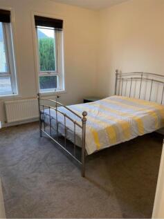 03Bedroom.jpg