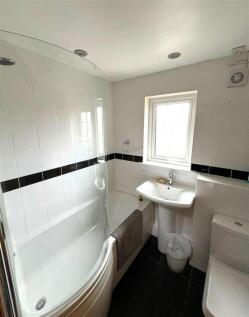 07_bathroom.jpg