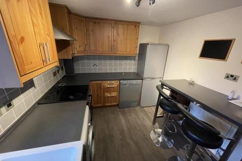 Kitchen 1.JPG