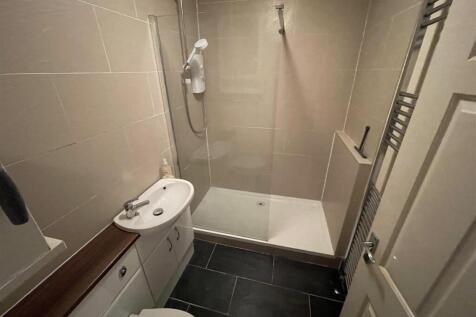 Shower room.JPG