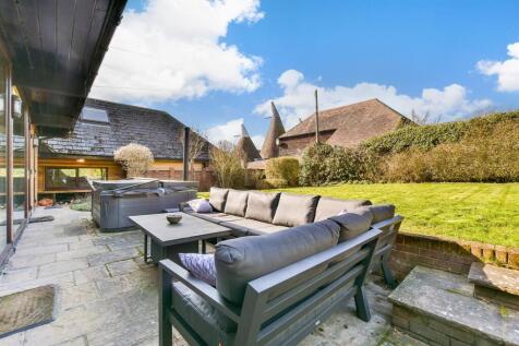 Patio / Decking