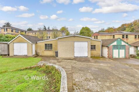 Workshop/Outbuildings