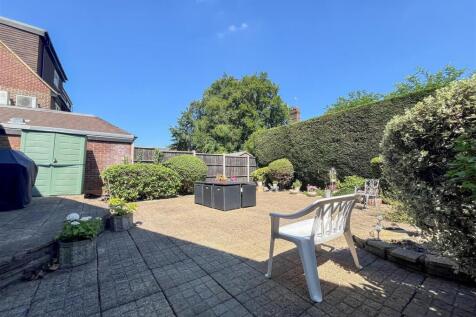 garden 2.jpg