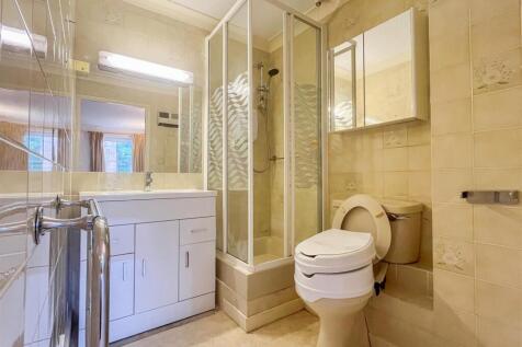 en suite.jpg
