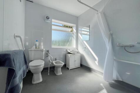 wet room.jpg