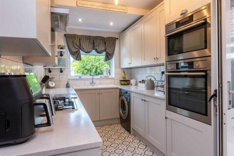 186 ruddingtonlane-low-21.jpg