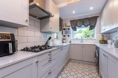 186 ruddingtonlane-low-23.jpg