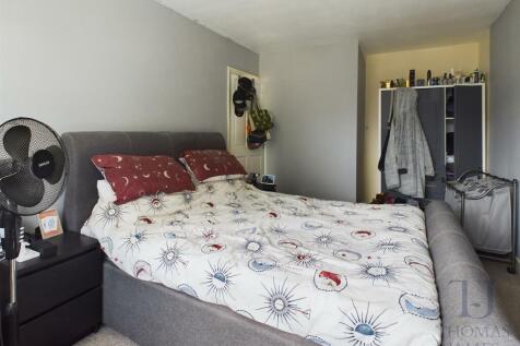 CAM03835G0-PR0026-STILL008.jpg