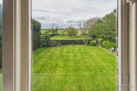 CAM05175G0-PR0044-STILL017.jpg