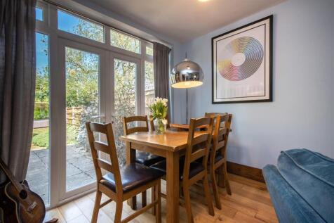28 devon drive-hi-13.jpg