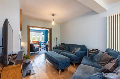 28 devon drive-hi-15.jpg