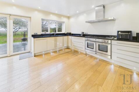 Kitchen / Diner/ Living Room