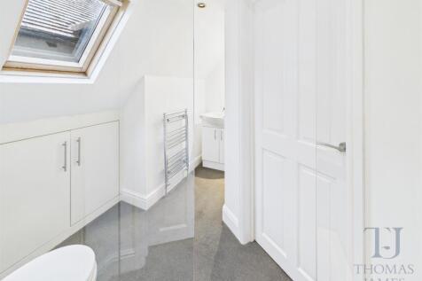 Bedroom Three Ensuite