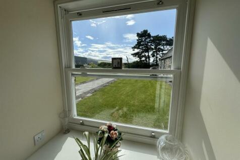 hall window.jpg