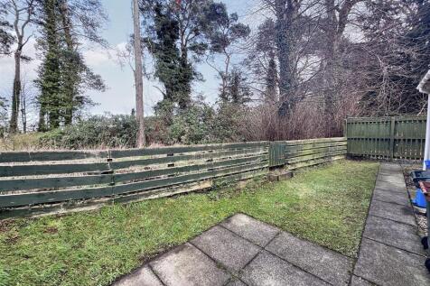 rear garden (1).jpg