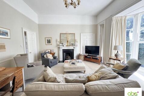 Snug or Family Room