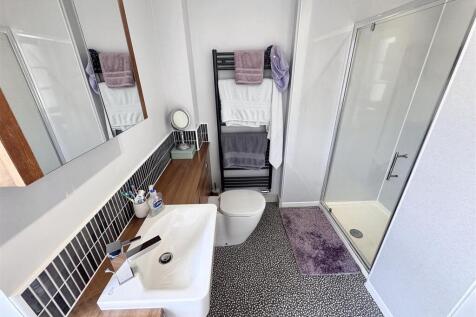 Ensuite Shower Room