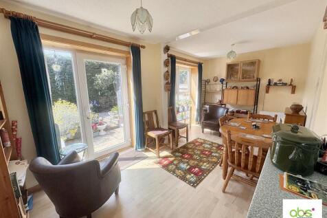 Dining Room/Sun Lounge
