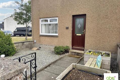 rear garden 1.jpg