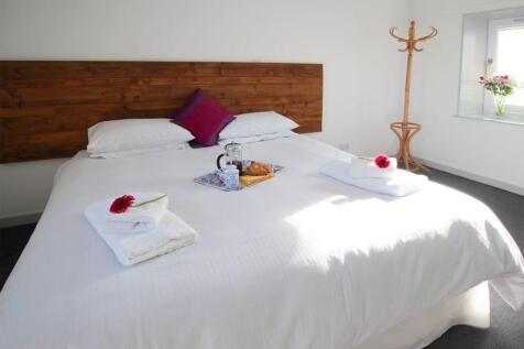 BB Bedroom 2