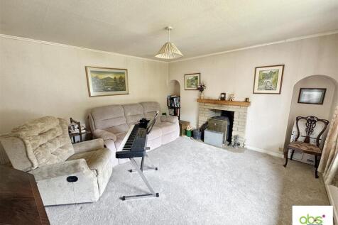 Bedroom 4 / Family Room