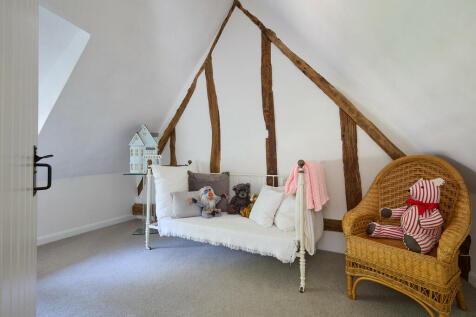 Lion_Cottage_0509...
